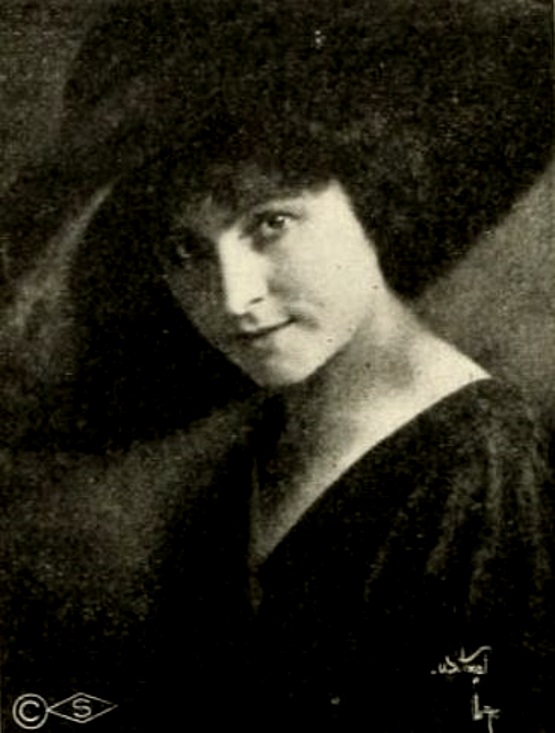 Stella Razeto