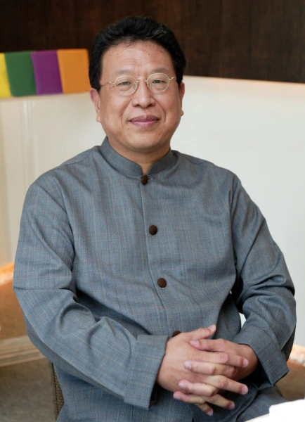 Ben Hu Wang