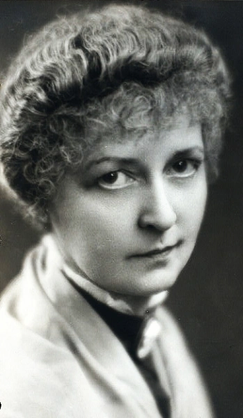 Helen Lowell
