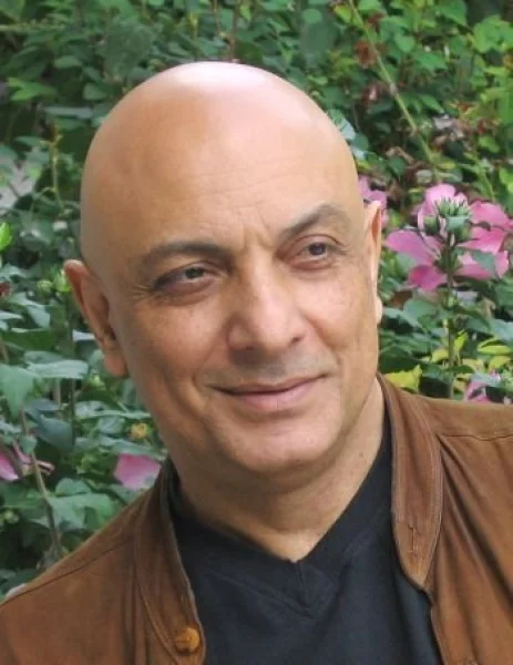 Daryush Shokof
