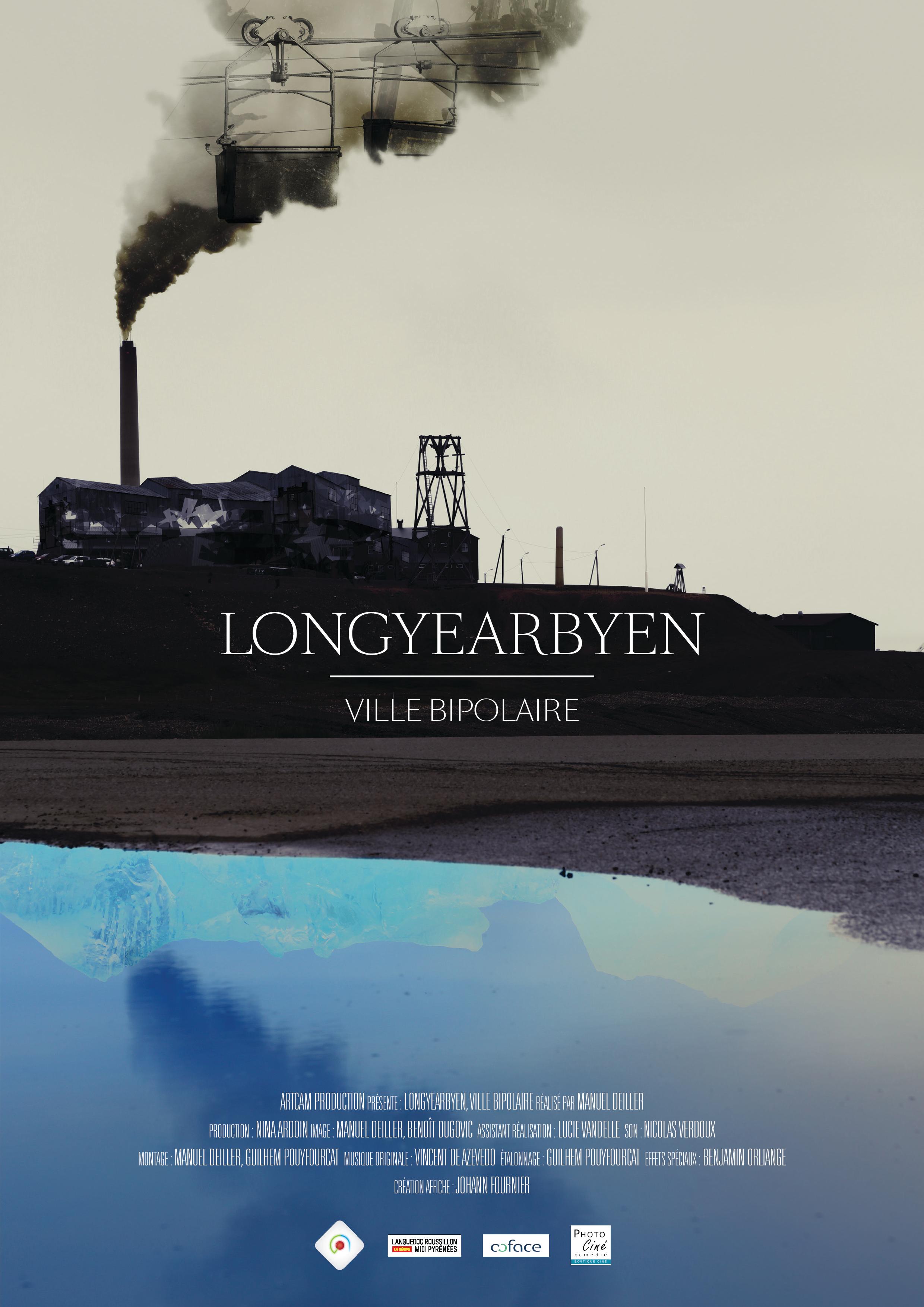 Longyearbyen, a bipolar city