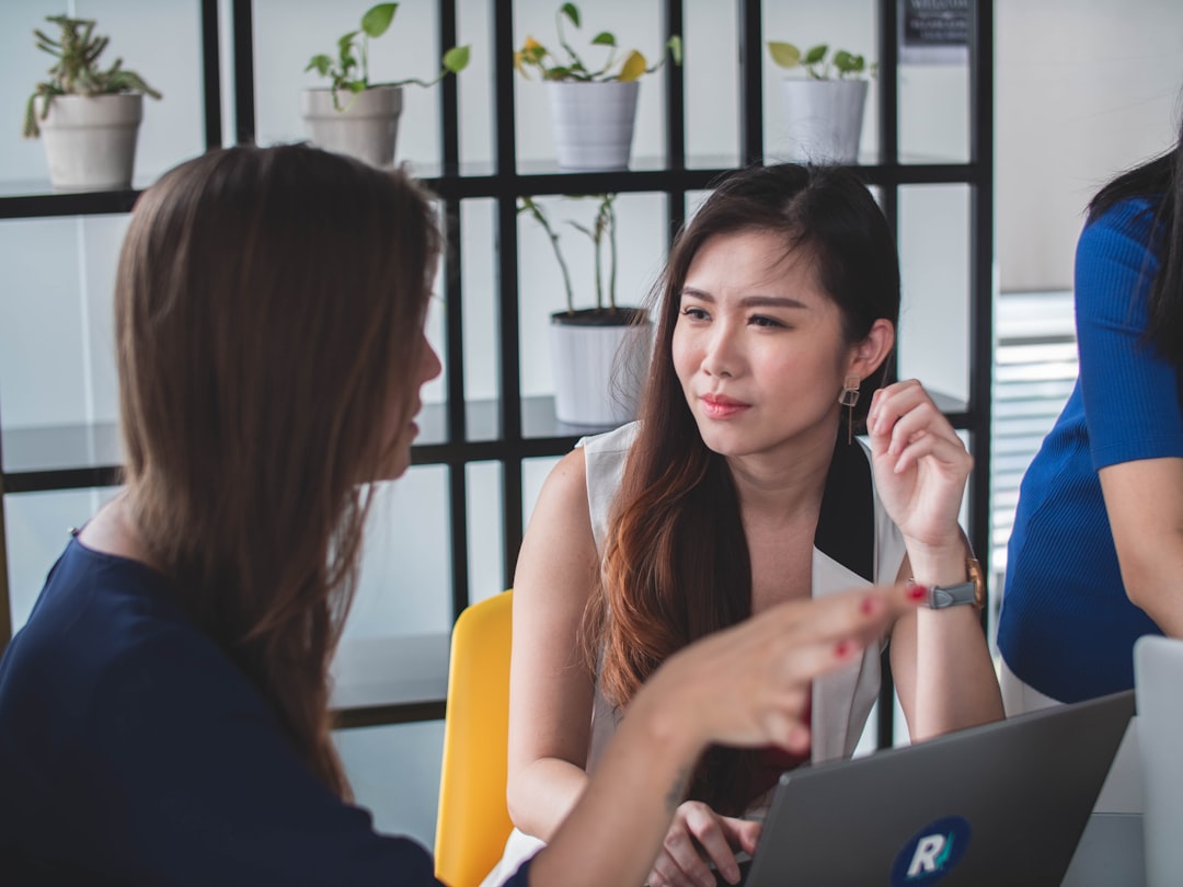 Navigating Career Transitions in a Shifting Economy