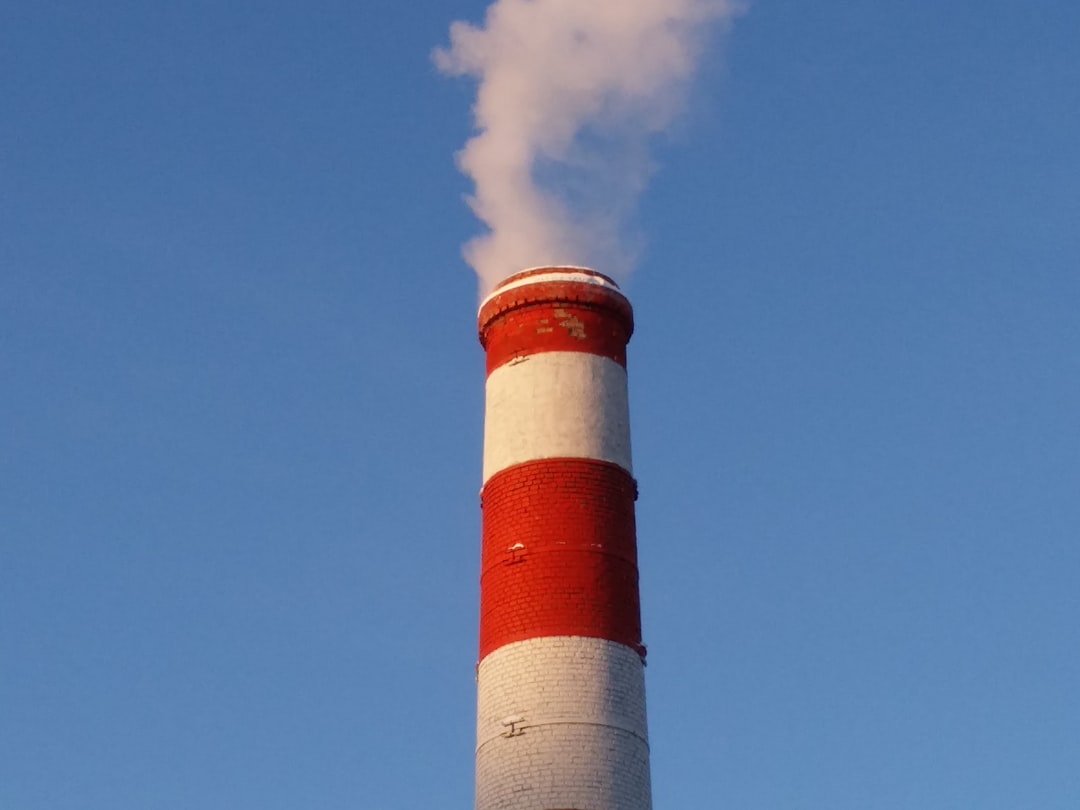 屋根が、小さな発電所になる。