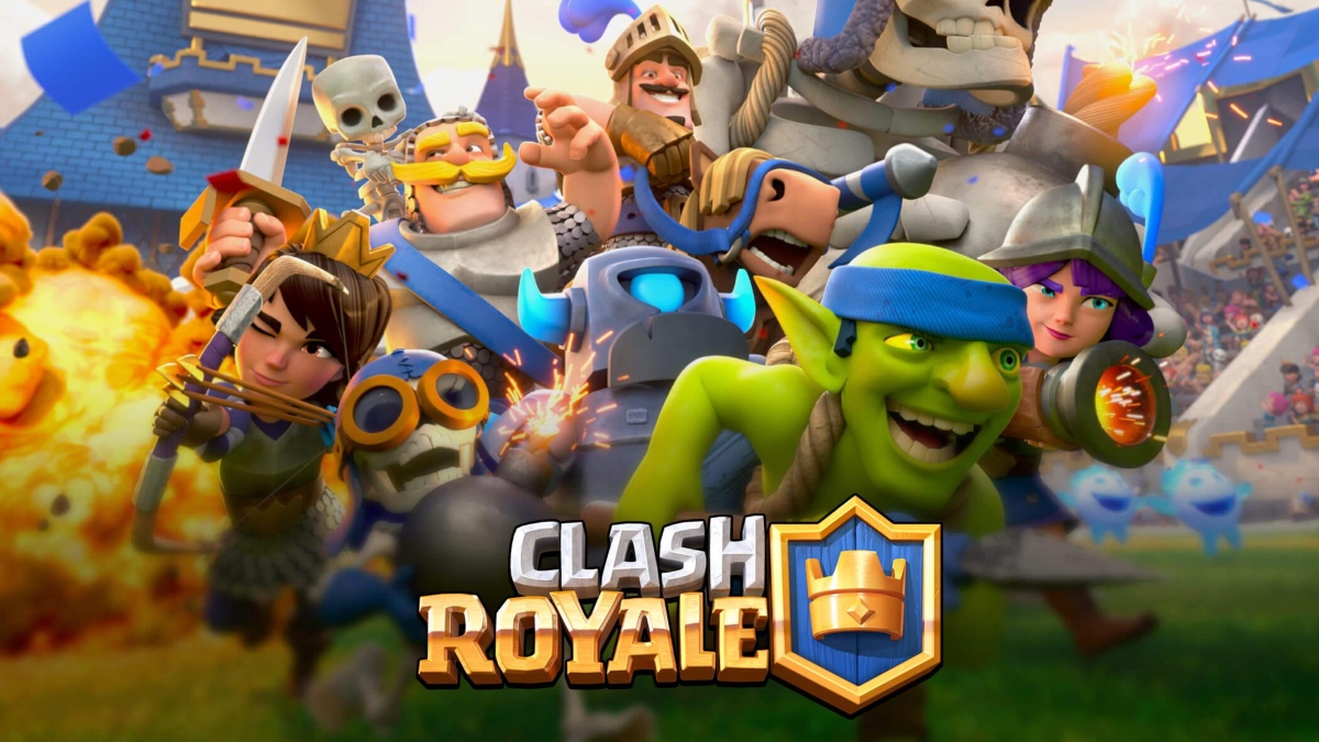 Experience in clash royal and roblox game in pc or mobile